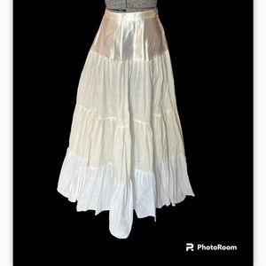 🌟host pick🌟Gorgeous vintage long length crinoline
